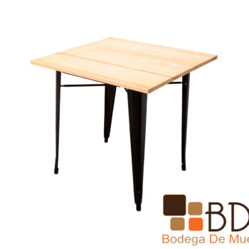 Mesa cuadrada minimalista estilo industrial de madera natural