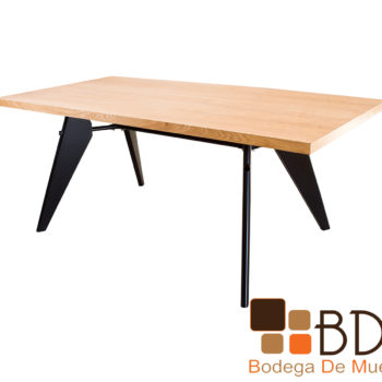 Mesa estilo industrial para comedor cubierta de madera