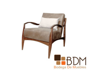 Sillon rustico fino tapizado con respaldo y asiento acojinado