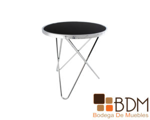 Mesa lateral estilo minimalista con cubierta color negro