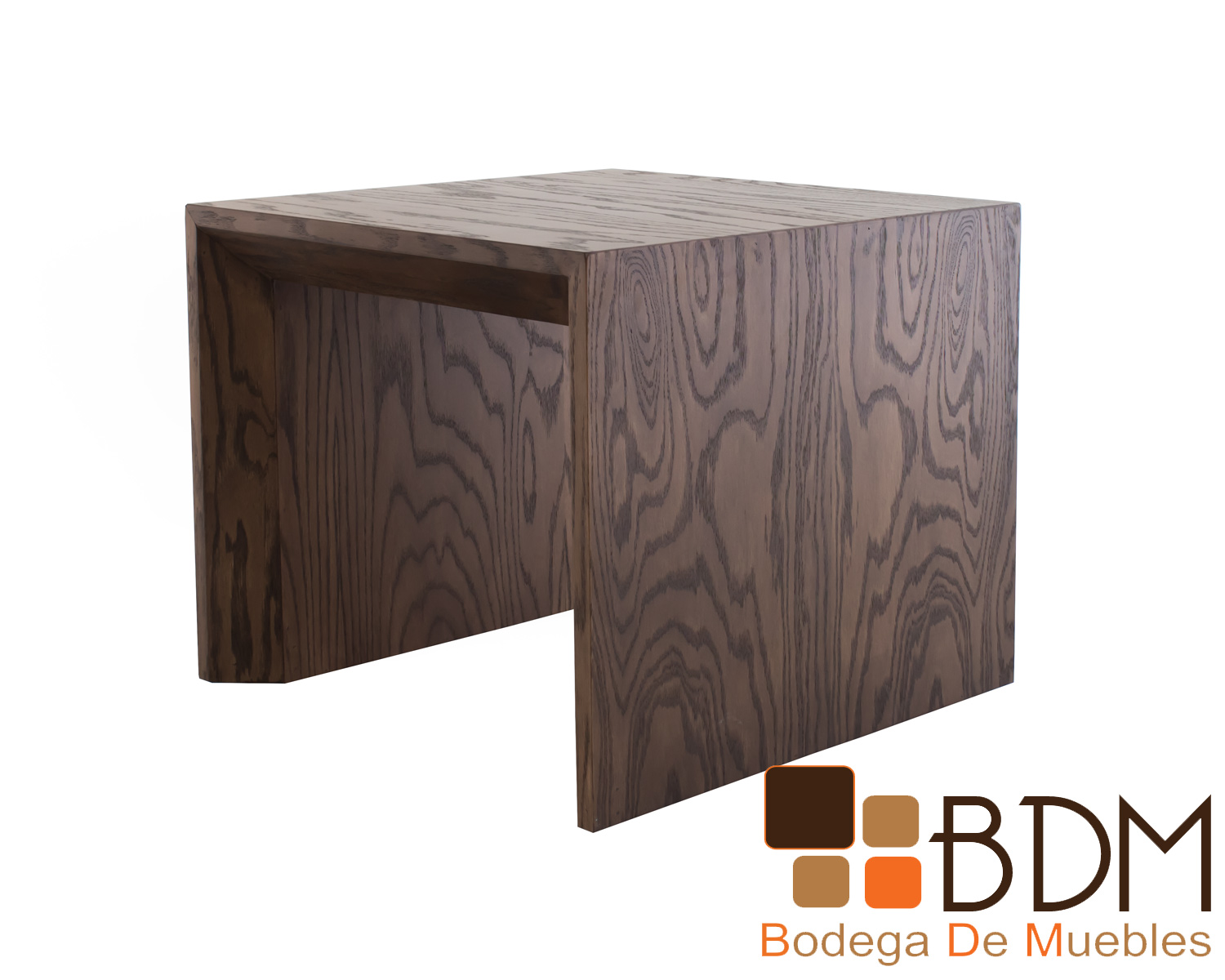 Mesa lateral minimalista de madera para sala