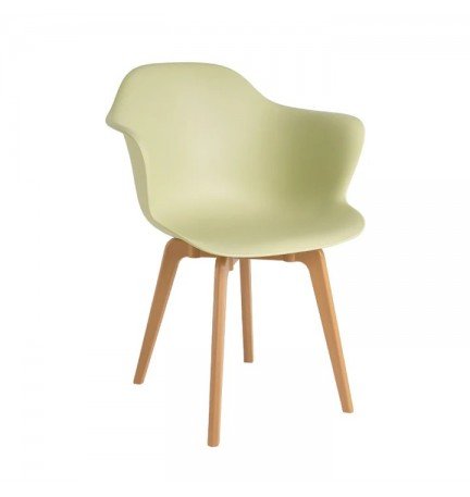 Silla contemporánea con patas cruzadas y descansabrazos
